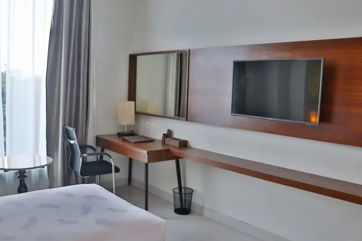 Тангеранг: Pakons Prime Hotel