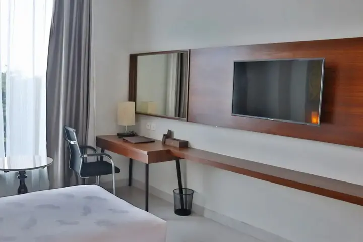 Тангеранг: Pakons Prime Hotel