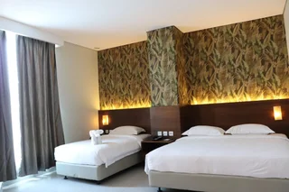 Тангеранг: Pakons Prime Hotel