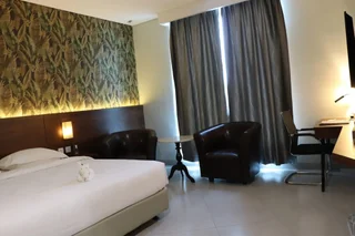 Тангеранг: Pakons Prime Hotel