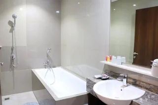 Тангеранг: Pakons Prime Hotel