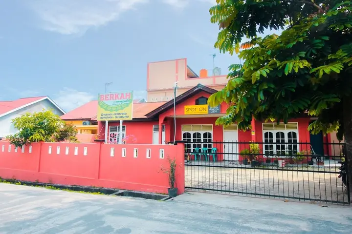 Пеканбару: SPOT ON 2370 Berkah Homestay Syariah