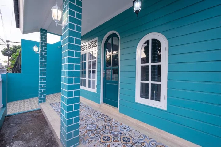 Батуретно: Oyo 2224 Lousiana House