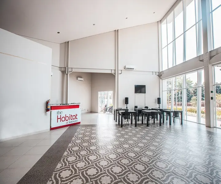 Тангеранг: OYO Flagship 1170 The Habitat Karawaci