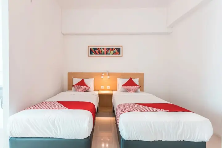 Тангеранг: OYO Flagship 1170 The Habitat Karawaci