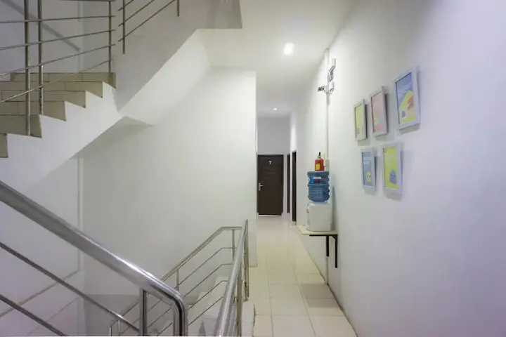 Медан: OYO Life 2366 Gatsu Kost