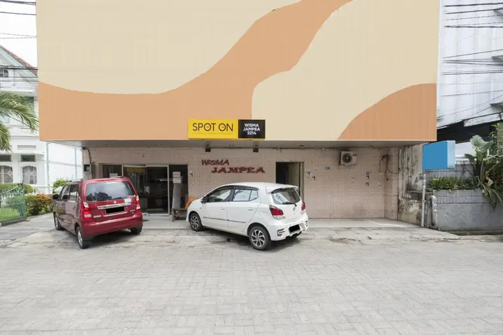 Макассар: SPOT ON 2214 Wisma Jampea