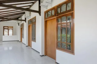 Маланг: Super OYO 1376 Kina Family Residence Syariah
