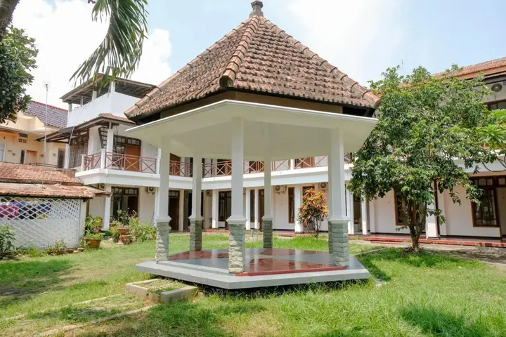 Маланг: Super OYO 1376 Kina Family Residence Syariah