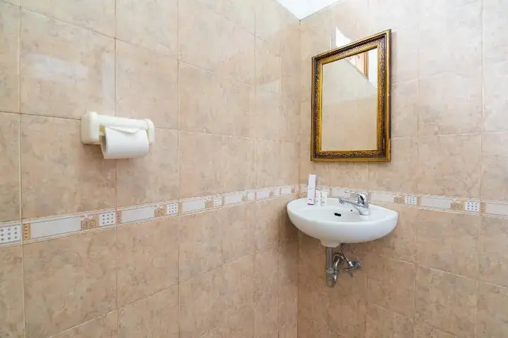 Травас: OYO 1339 Sinergi Hotel Tretes