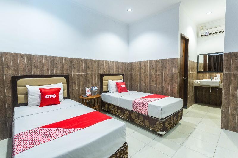 OYO 2020 Hotel Bumi Aditya — фото 4