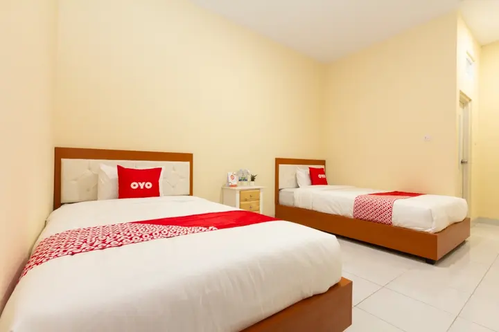 Батуретно: OYO 2008 Sellinas Family Residence Syariah