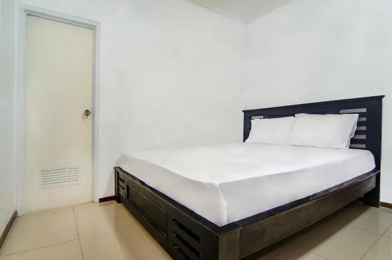 Батуретно: OYO 2339 Jennaira Kost