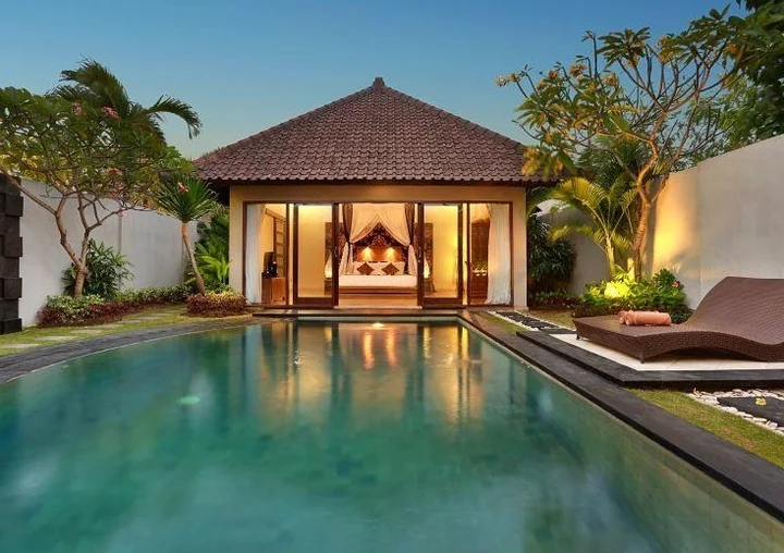 Кута: The Kunthi Villas