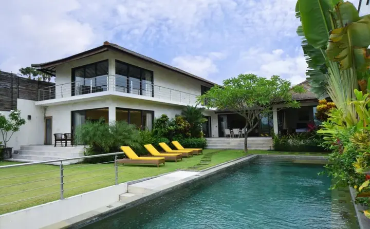Чангу: Villa Agong