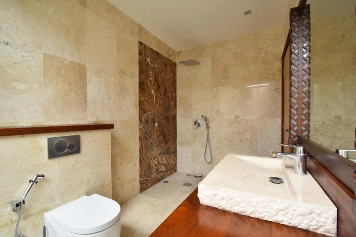 Чангу: Villa Agong
