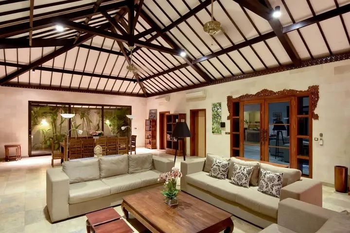 Чангу: Villa Agong