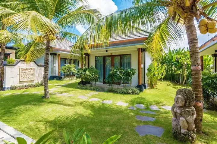 Чангу: Villa Batu Bolong