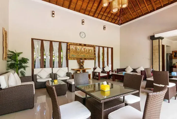 Чангу: Villa Batu Bolong