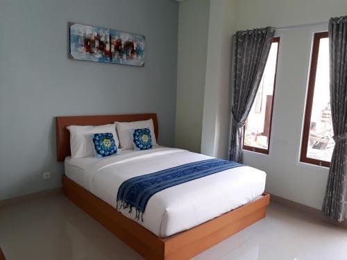 Падангсамбиан: Ozora Guesthouse