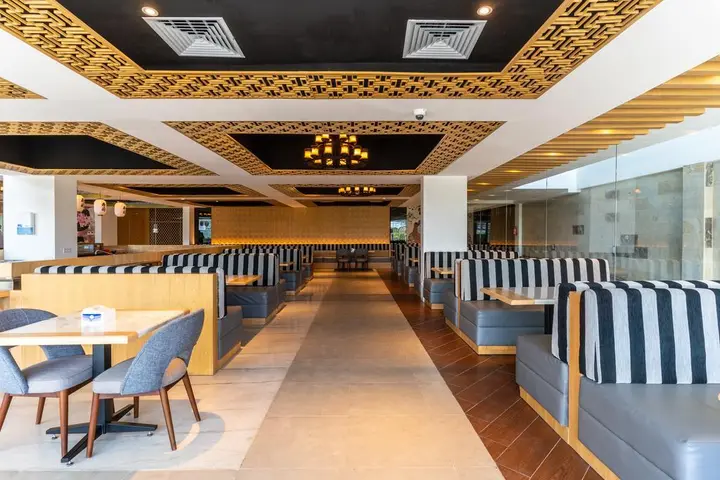 Керобокан: The Capital Hotel and Resort Seminyak