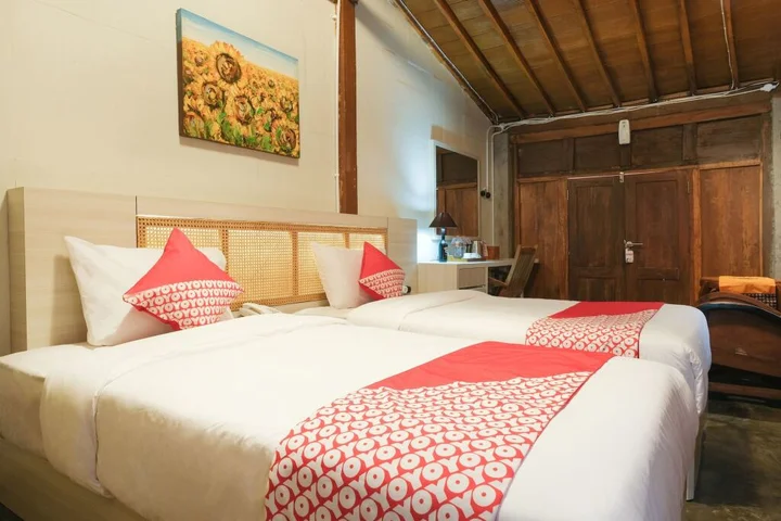 Депок: OYO 321 Kampung Lawasan Heritage Cottage
