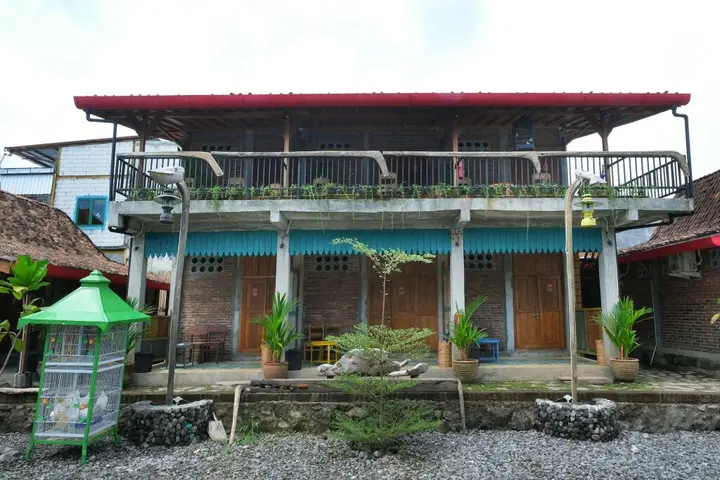 Депок: OYO 321 Kampung Lawasan Heritage Cottage