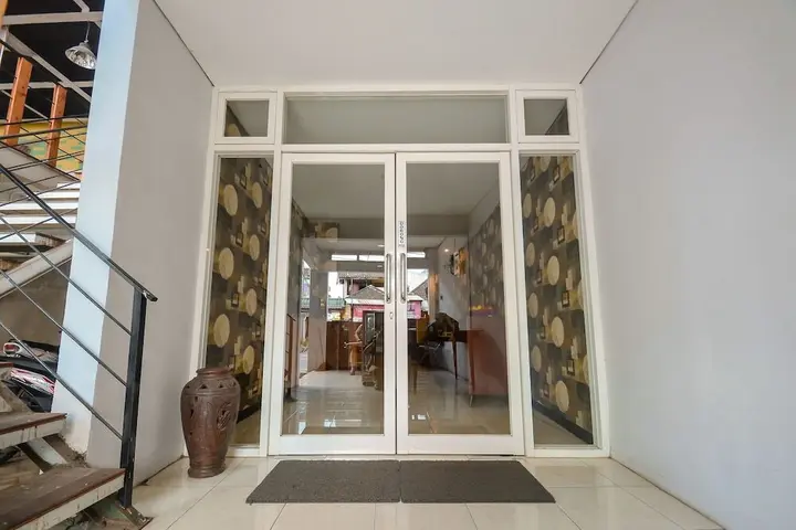 Маланг: Airy Eco Syariah Lowokwaru Gajayana 567 Malang