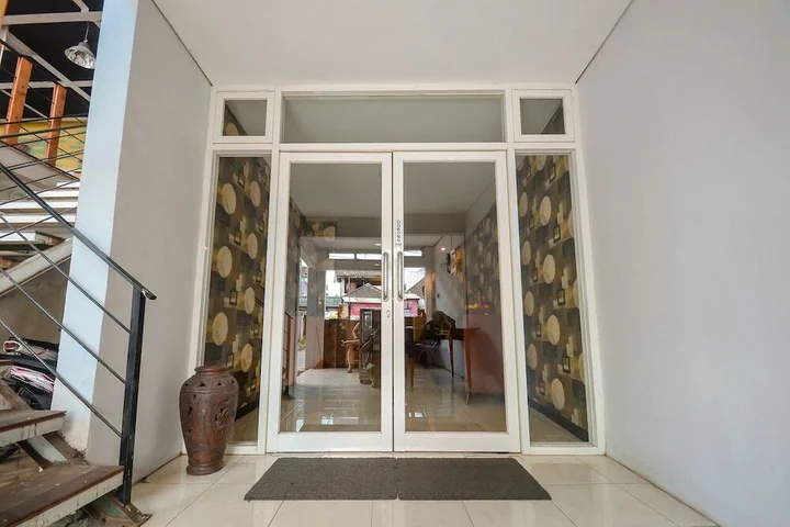 Маланг: Airy Eco Syariah Lowokwaru Gajayana 567 Malang