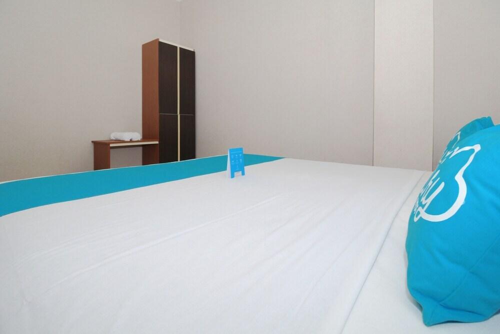 Вори: Airy Ranotana Sario Sam Ratulangi 222 Manado