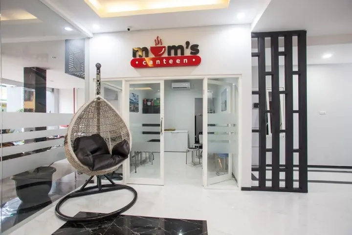 Маланг: RedDoorz Plus near Politeknik Negeri Malang