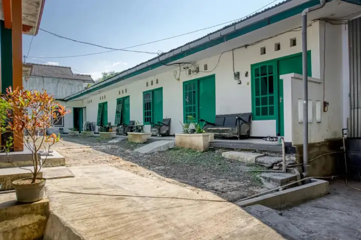 RedDoorz Plus near Brawijaya Museum — фото 1