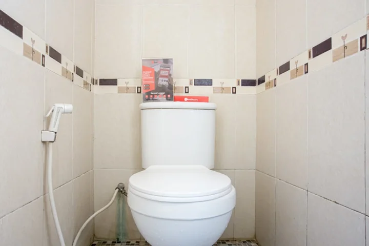 Маланг: RedDoorz Plus near Brawijaya Museum