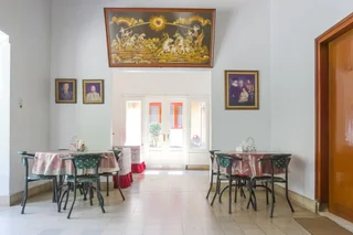 Маланг: RedDoorz Plus near Brawijaya Museum