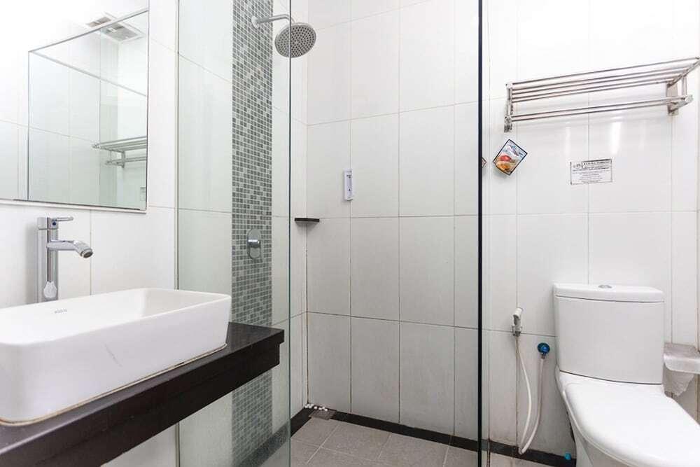 Маланг: RedDoorz Plus @ Idjen Boulevard Malang