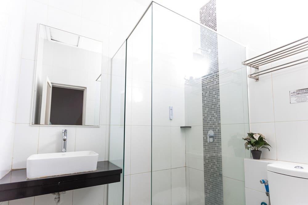 Маланг: RedDoorz Plus @ Idjen Boulevard Malang