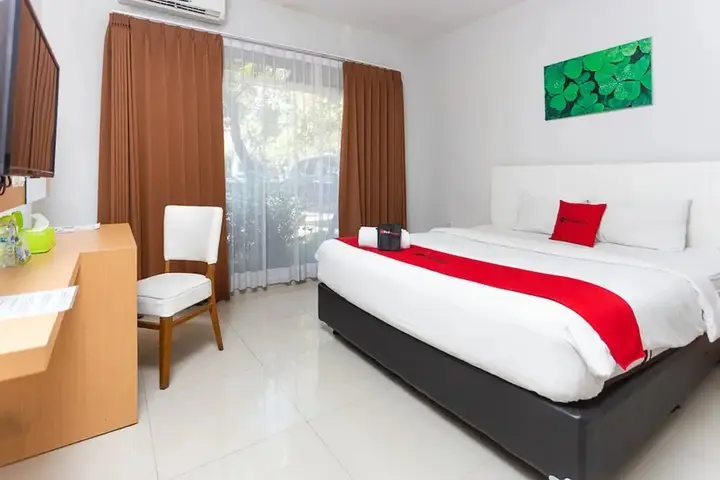 Маланг: RedDoorz Plus @ Idjen Boulevard Malang