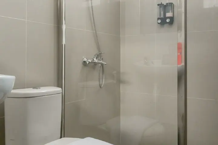 Маланг: RedDoorz @ Soekarno Hatta Indah
