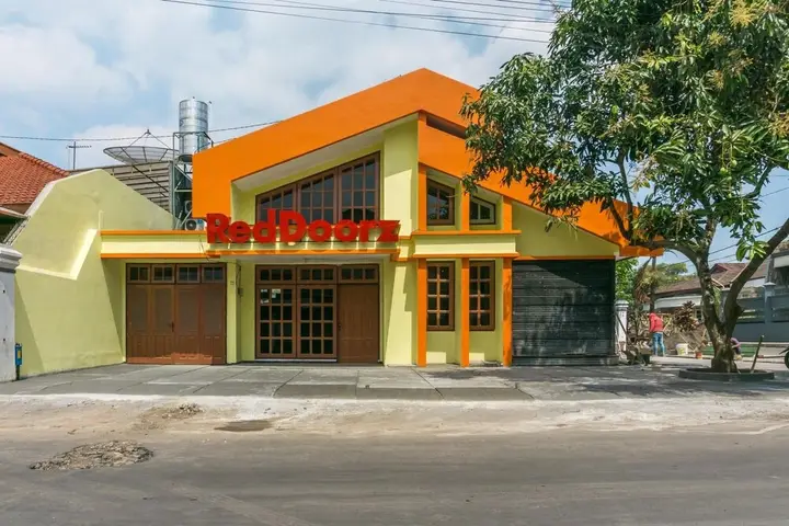 RedDoorz near Universitas Widyagama Malang — фото 1