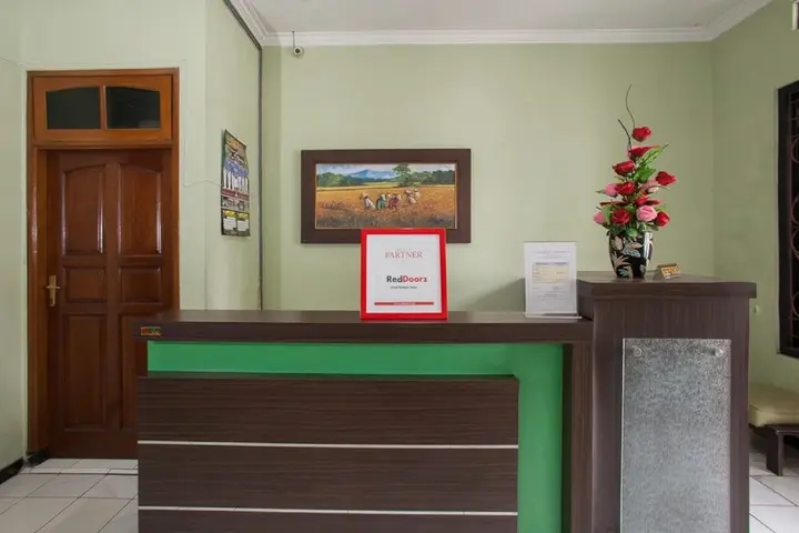 Маланг: RedDoorz Syariah @ Janti Malang