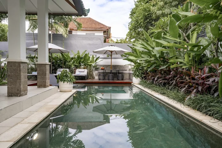 Кута: Вилла Gang Bima - Unique Retro Seminyak Private Mansion