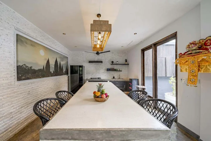 Кута: Вилла Gang Bima - Unique Retro Seminyak Private Mansion
