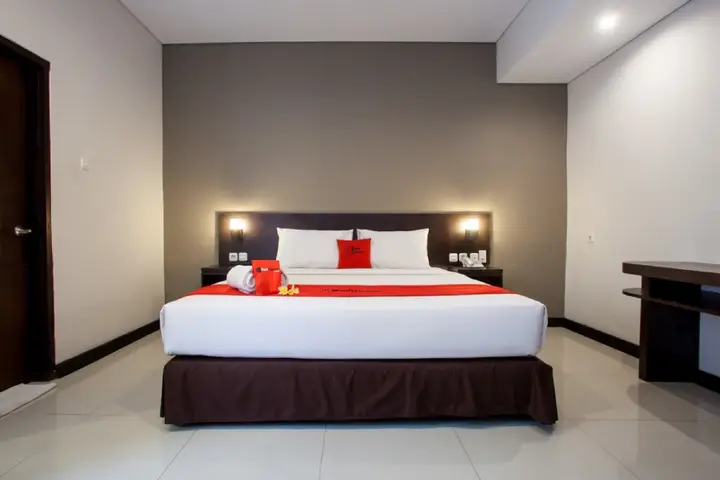 Reddoorz Premium Near Exit Toll Malang — фото 3