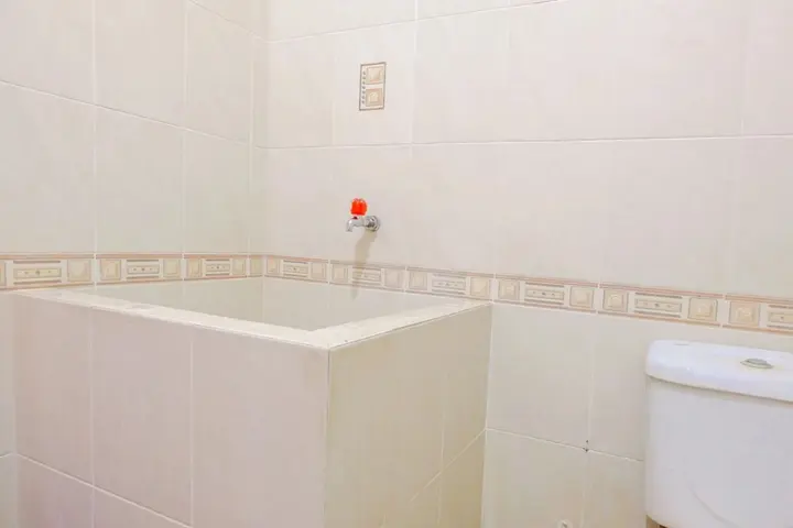 Маланг: SPOT ON 2749 Tiga Sinar Residence