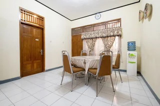 Депок: Abel Homestay