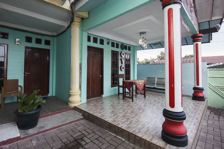 Пематангсиантар: OYO 796 Penginapan Fergael