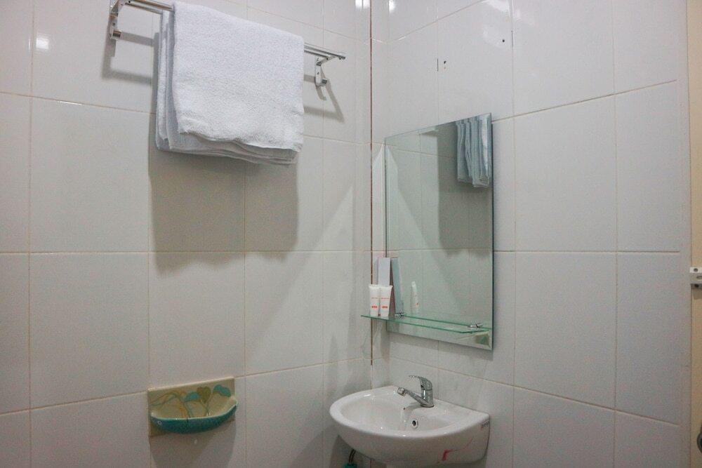 Пеканбару: OYO 1156 Fanybella Homestay