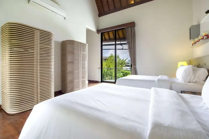Luxury Villa in Bali near Beach, Bali Villa 2003 — фото 2