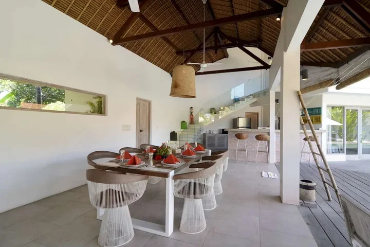 Чангу: Rent a Luxury Villa in Bali Close to the Beach
