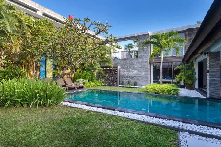 Кута: Bali Villa Near the Beach, 2080